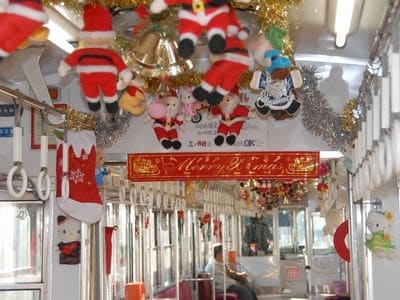 上毛電鉄クリスマス・トレインの車内
