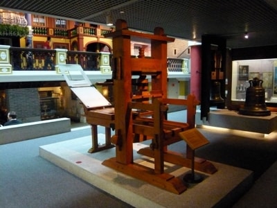 大航海時代の日本、ポルトガル、そしてマカオの関係もよくわかる展示がなされているマカオミュージアム。写真は天正遣欧少年使節団がヨーロッパから持ち帰ったとされる印刷機のレプリカ
