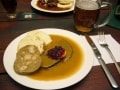 チェコの伝統料理の濃厚スープ「グラーシュ」