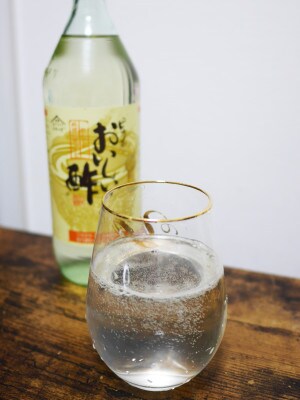水や炭酸で割るだけで、美味しいビネガードリンクに!