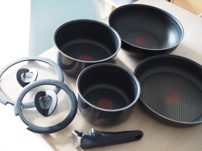 ロングセラーの定番時短商品・ティファールのフライパンセット