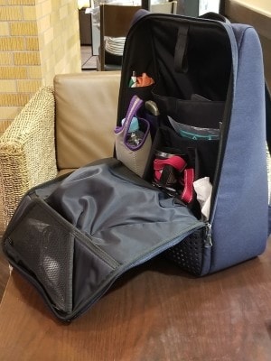 ひらくPCリュック