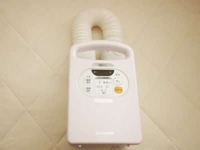 布団を温め、乾燥させ、ダニ退治もする“一石三鳥の優れもの”!
