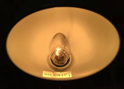 IKEA/FORSA フォルソー ワークランプ。電球40wまで