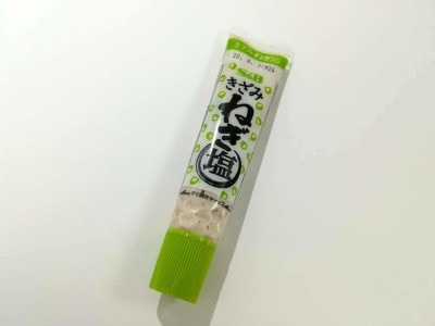 エスビー食品のチューブ入り香辛料「きざみねぎ塩」