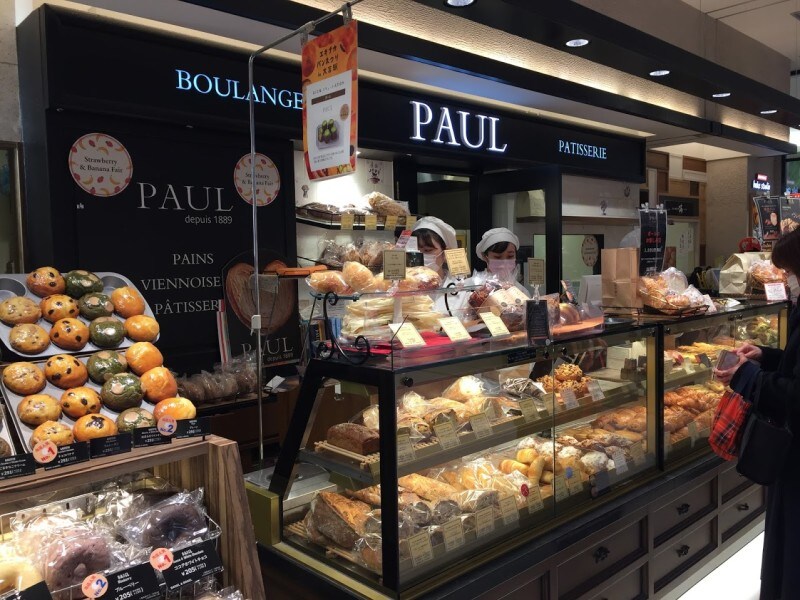 フランスの伝統菓子 カヌレ 本場の味を楽しむなら Paul で イチオシ フランスの伝統菓子 カヌレ 本場の味を楽しむなら Paul で イチオシ