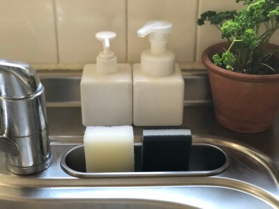 キッチンのスポンジの使い分けに ダイソーの モノトーンスポンジ でストレス軽減 イチオシ キッチンのスポンジの使い分けに ダイソーの モノトーンスポンジ でストレス軽減 イチオシ