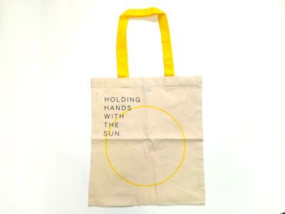リトルサン　トートバッグ　Holding hands with the sun Tote Bag オラファー・エリアソン