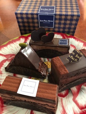 見た目も美しいジャン＝ポール・エヴァンのチョコレートケーキ