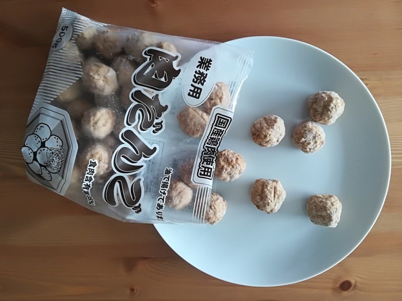業務スーパーの肉団子は500g160円の高コスパ 国産鶏の素朴な味でアレンジ自在 イチオシ 業務スーパーの肉団子は500g160円の高コスパ 国産鶏の素朴な味でアレンジ自在 イチオシ