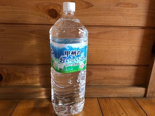 業務スーパーの水 甲州のおいしい水 は箱買いマストのコスパ 激安だけど産地は イチオシ