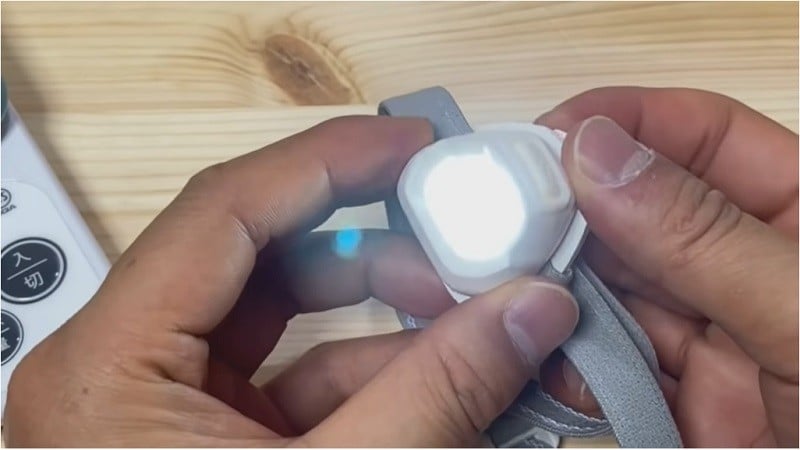 無印良品】コンパクトすぎる990円ヘッドライトが登場！超軽量でソロキャンにも - イチオシ