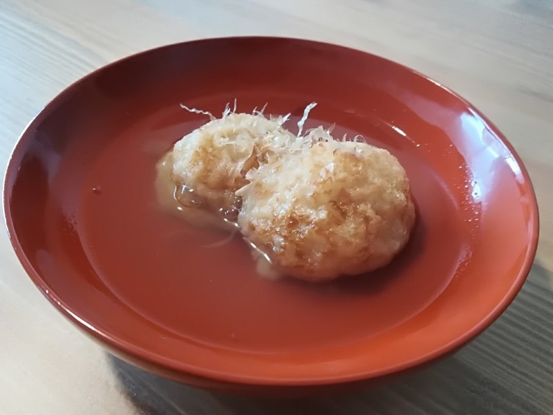 業務スーパー 冷凍たこ焼き は50個入り1kg 1個10円のコスパで揚げ焼きも イチオシ 業務スーパー 冷凍たこ焼き は50個入り1kg 1個10円のコスパで揚げ焼きも イチオシ
