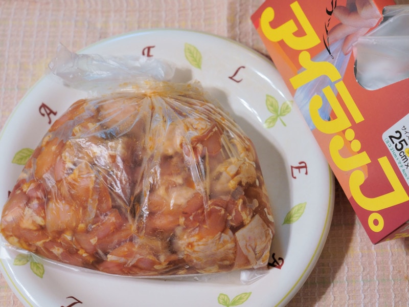 業務スーパー冷凍鶏肉「ブラジル産鶏もも正肉」は2kgで700円の高コスパ！ - イチオシ