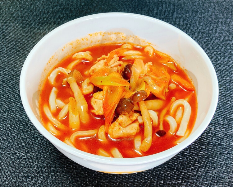 コストコ 李王家のスンドゥブは1～2人前150円！アレンジ自在で脱マンネリにも - イチオシ