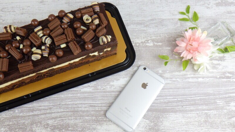 コストコ タキシードケーキ は濃厚チョコ味の限定品 冷凍保存テクや販売期間を解説 イチオシ