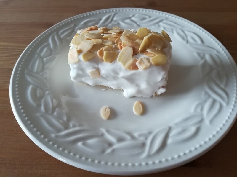 業務スーパーの ケーキスポンジ のアレンジレシピがすごい 408円でホールサイズ イチオシ