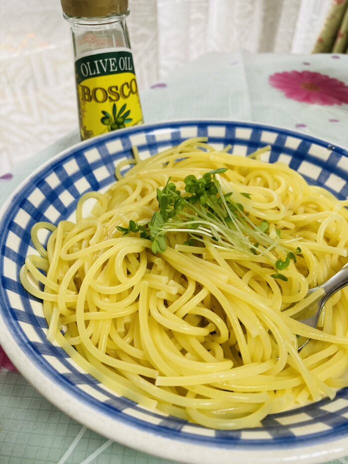 カルディの「塩レモンパスタソース」は124円！美味しい食べ方・アレンジレシピ3選 - イチオシ
