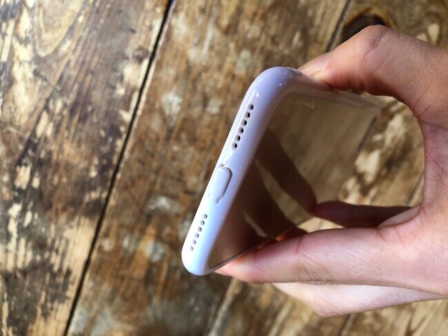100均のスマホケースランキング 第1位はセリアの 透明フレームケース イチオシ